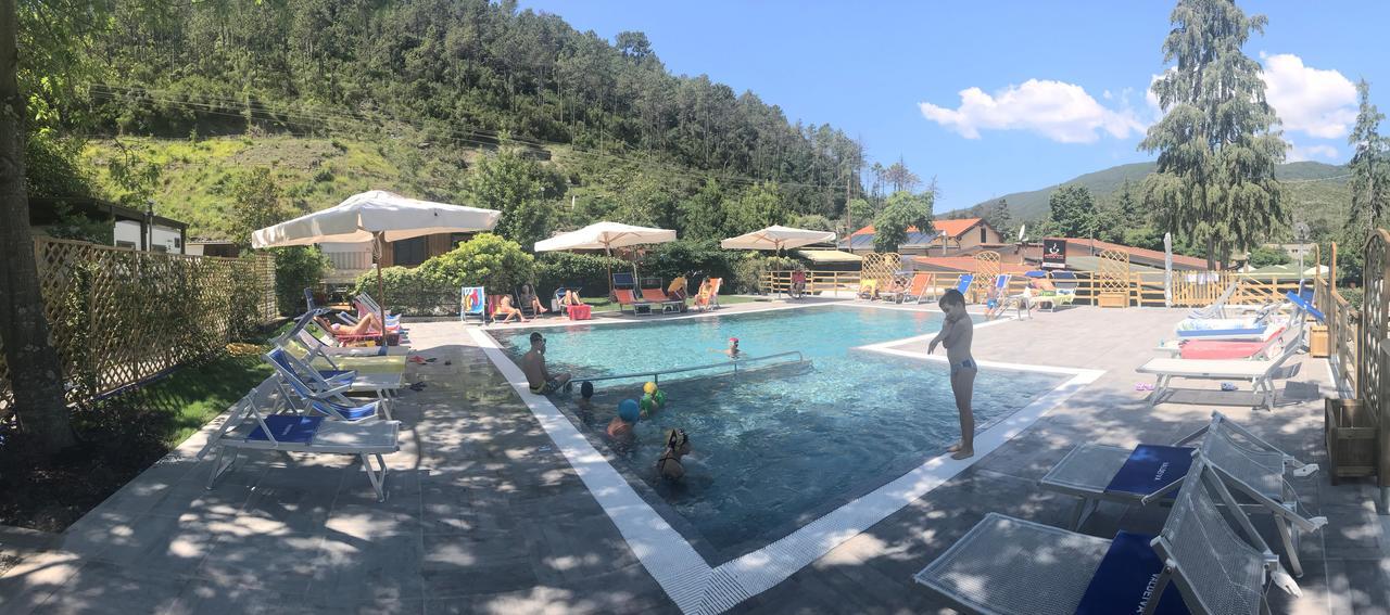 Villaggio Camping Valdeiva Deiva Marina Bagian luar foto
